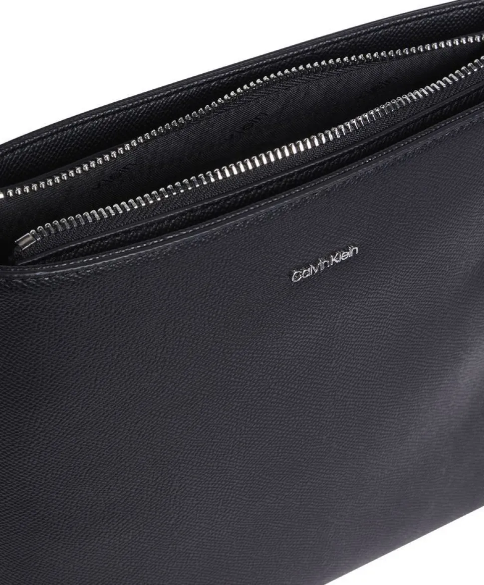 borsa_a_secchiello_calvin_klein_nera_3.webp Cheap Calvin Klein Borsa a secchiello Nera