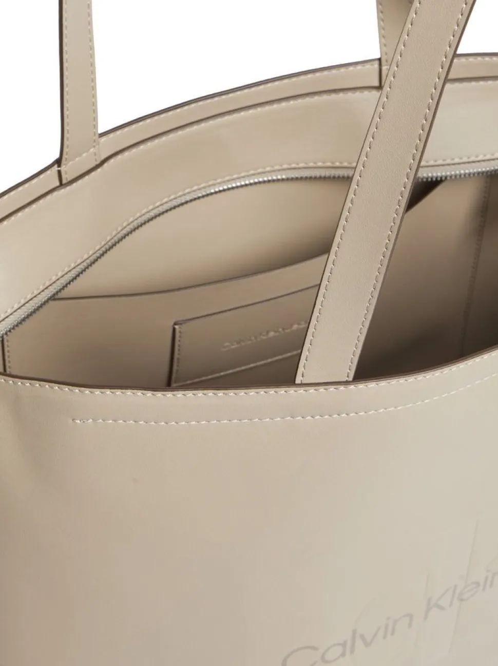 borsa_a_spalla_calvin_klein_crockery_2.webp Fashion Calvin Klein Borsa a spalla Crockery