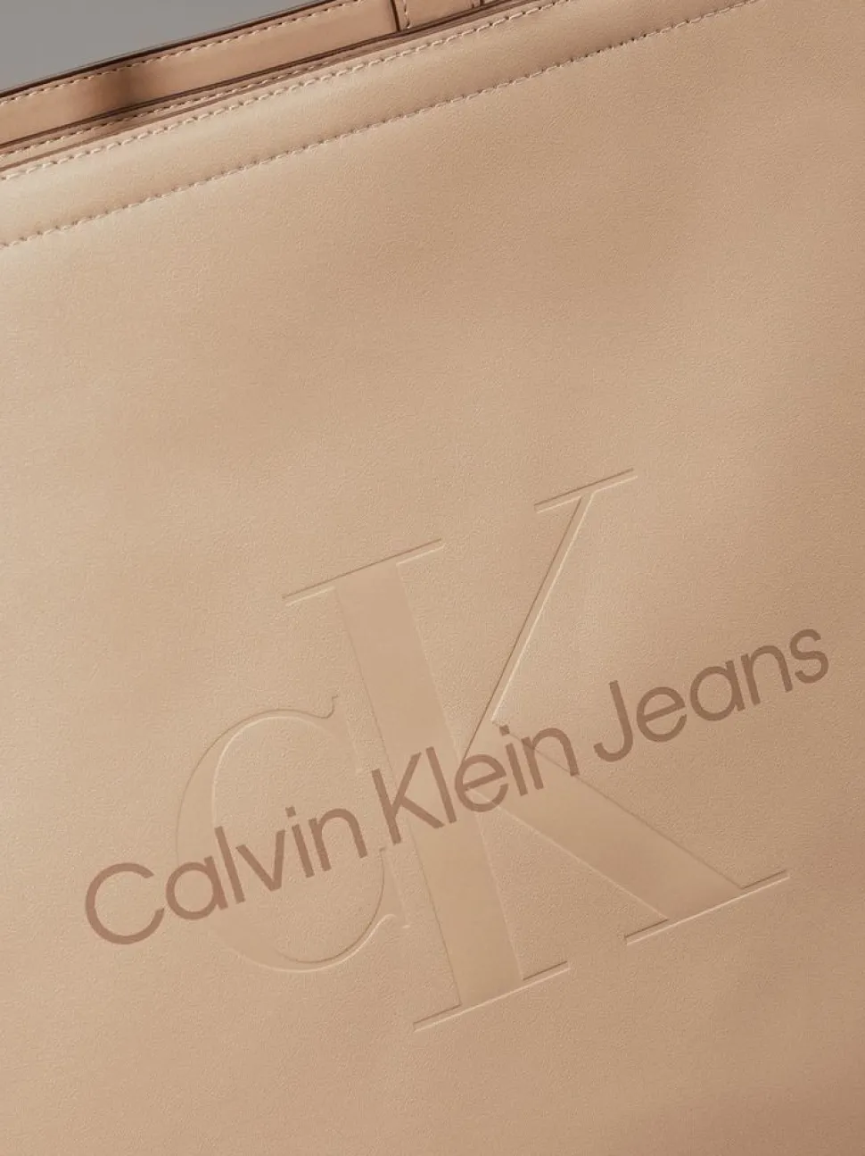 borsa_a_spalla_calvin_klein_crockery_5.webp Fashion Calvin Klein Borsa a spalla Crockery