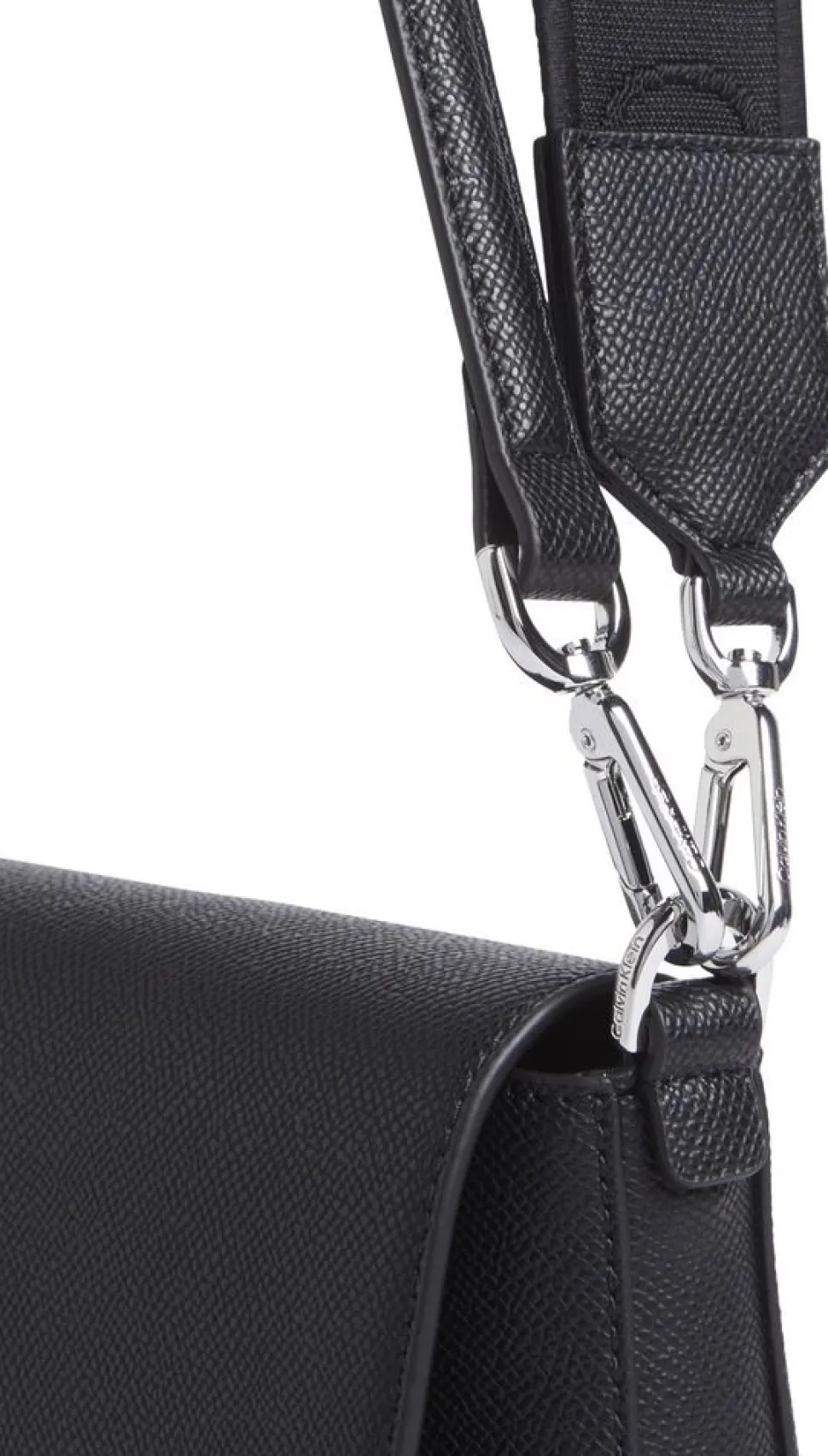 borsa_a_spalla_calvin_klein_nera_4-1.webp Hot Calvin Klein Borsa a spalla Nera