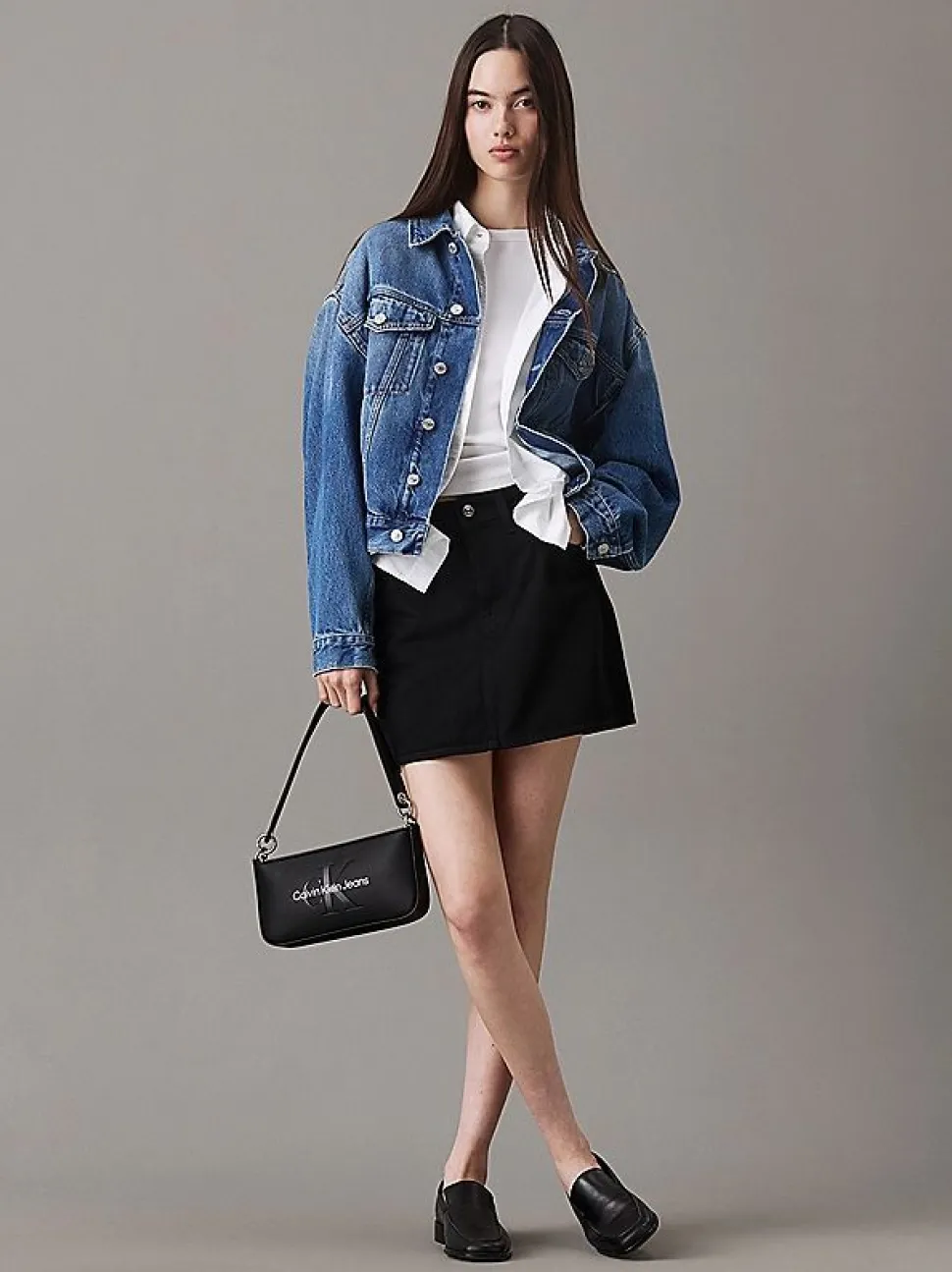 borsa_a_spalla_calvin_klein_nera_8.webp Shop Calvin Klein Borsa a spalla Nera Nero