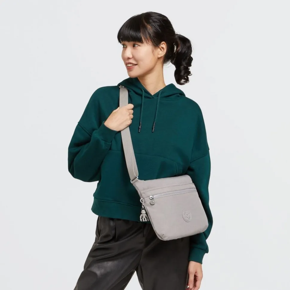 borsa_tracolla_kipling_arto_grey_gris_4.webp New Kipling Borsa tracolla Arto Grey Gris GreyGris