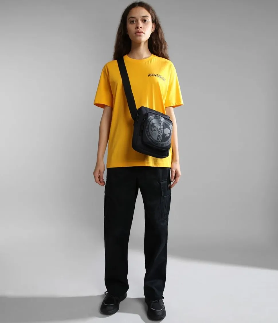 borsa_uomo_napapijri_happy_cross__blu_marine_4-1.webp Cheap Napapijri Borsa uomo Happy Cross 4 Blu Marine BluMarine