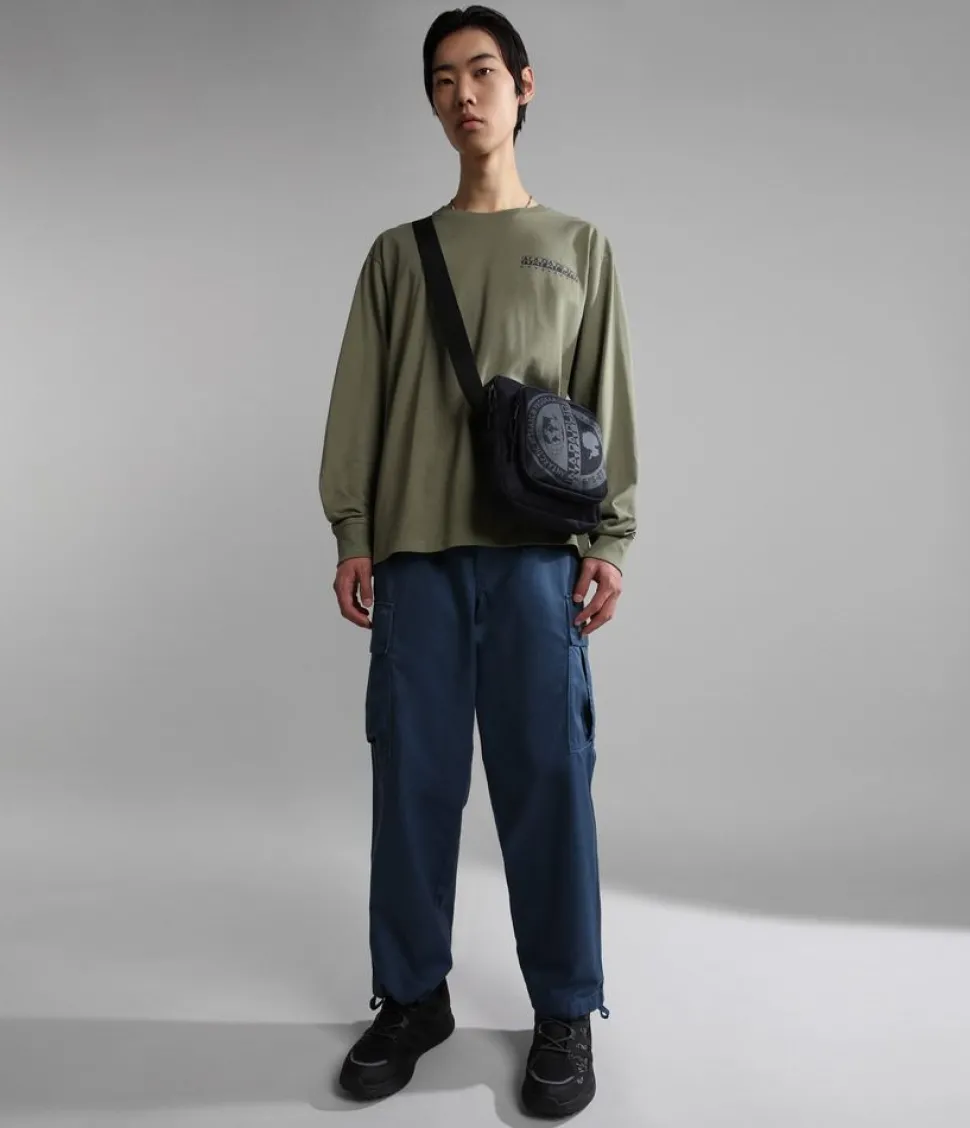 borsa_uomo_napapijri_happy_cross__blu_marine_5.webp Cheap Napapijri Borsa uomo Happy Cross 4 Blu Marine BluMarine