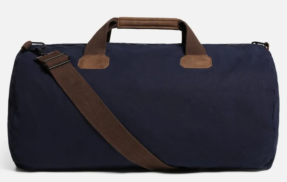 borsone_napapijri_bering_blu_marine_4.webp Outlet Napapijri Borsone Bering Blu Marine BluMarine