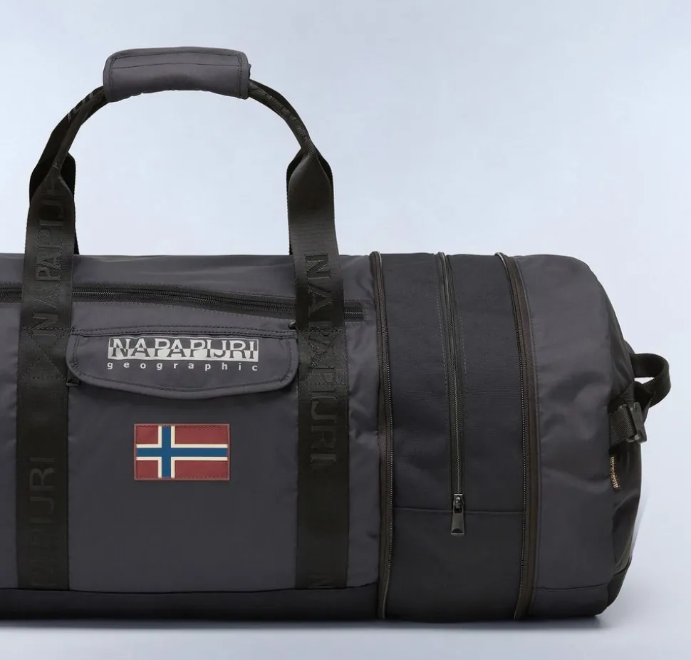 borsone_zaino_napapijri_bering_travel_nero_8.webp Hot Napapijri Borsone Zaino Bering Travel Nero