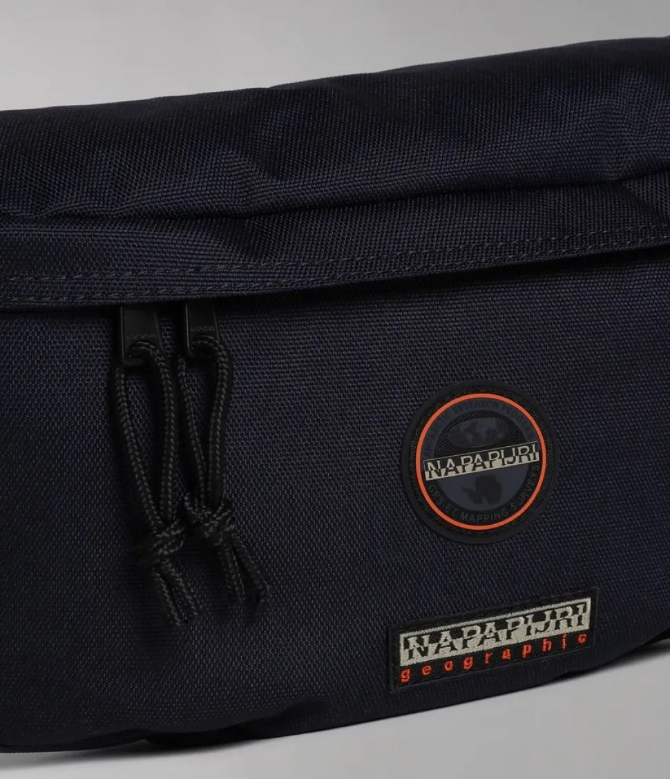 marsupio_grande_napapijri_hvoyage_blu_marine_5.webp Shop Napapijri Marsupio grande H-Voyage Blu Marine BluMarine