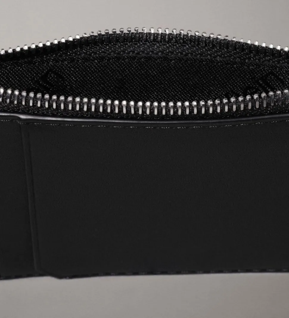 portadocumenti_sottile_calvin_klein_nero_4-2.webp Fashion Calvin Klein Portadocumenti sottile Nero