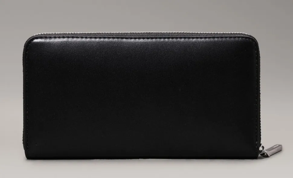 portafoglio_donna_con_zip_calvin_klein_nero_3-1.webp Cheap Calvin Klein Portafoglio donna con zip Nero