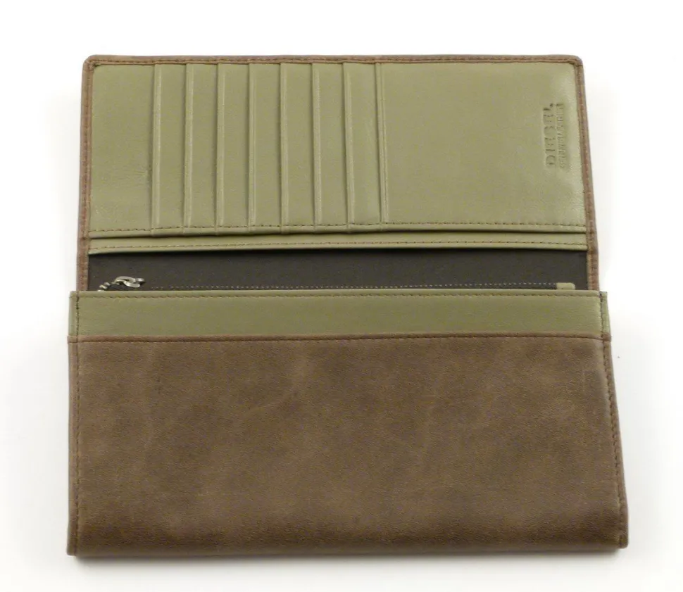 portafoglio_donna_in_pelle_diesel__a_day_verde_3.webp Best Sale Diesel Portafoglio donna in pelle 24 a Day Verde
