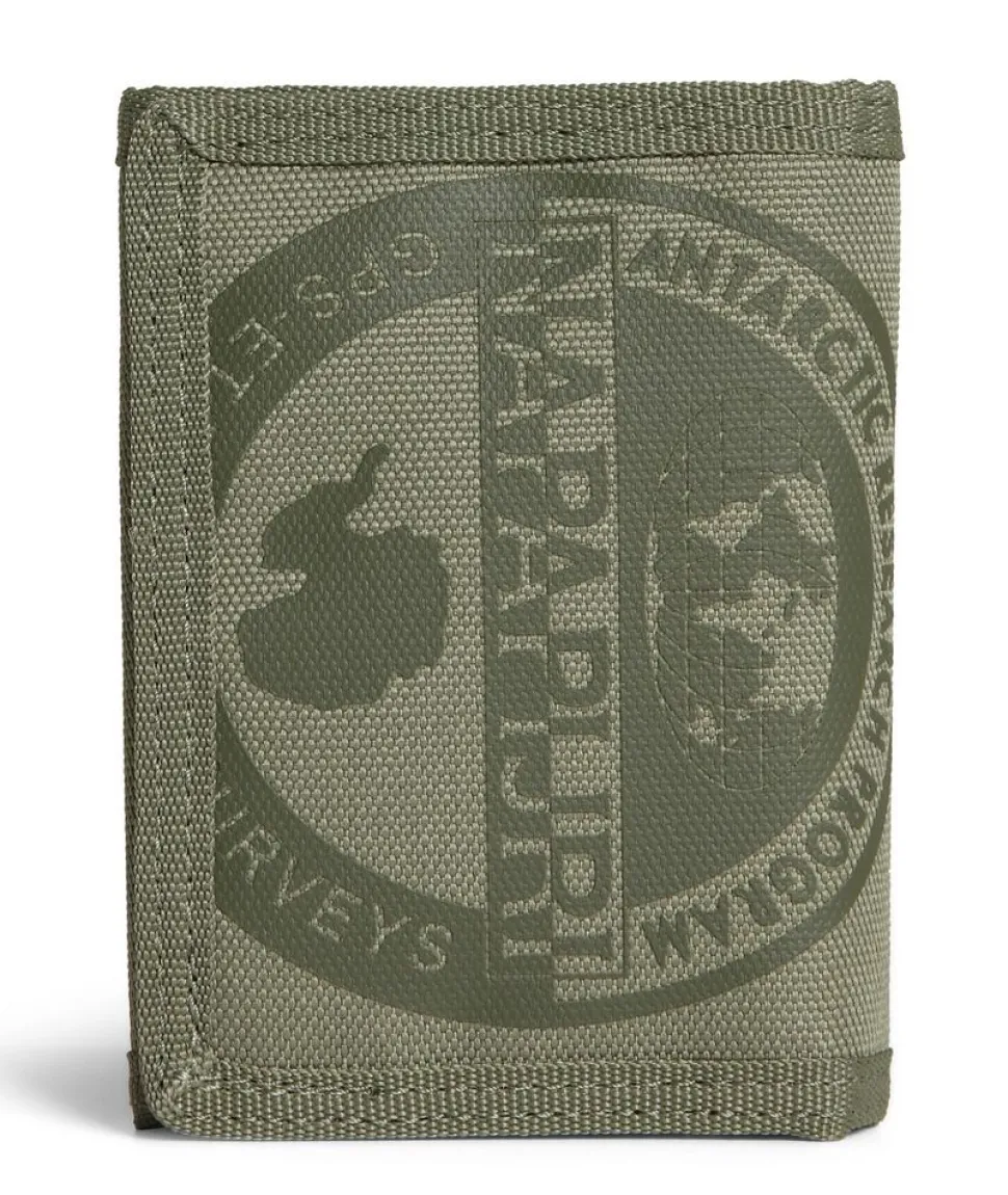 portafoglio_napapijri_happy_wallet__green_lichen_2.webp Shop Napapijri Portafoglio Happy Wallet 4 Green Lichen GreenLichen