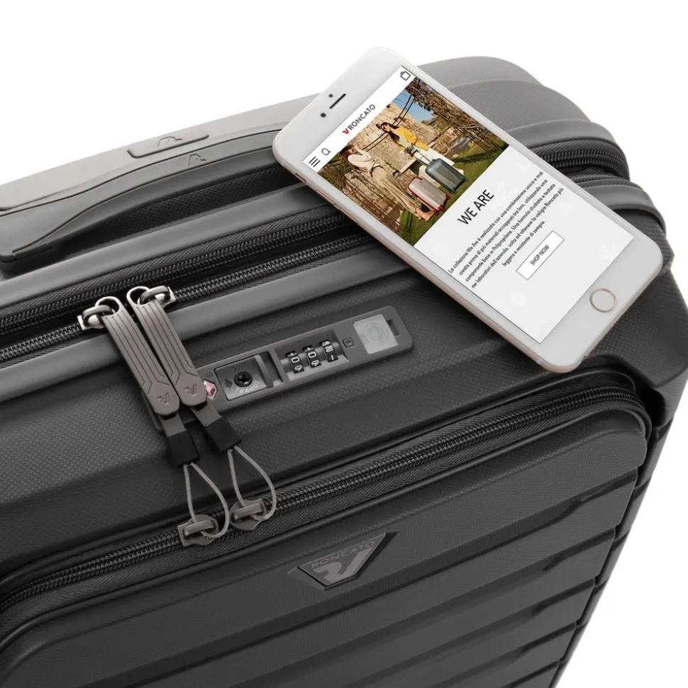 trolley_cabina_espandibile_roncato_bflying__nero_8-1.webp Shop Roncato Trolley cabina espandibile B-Flying 8184 Nero