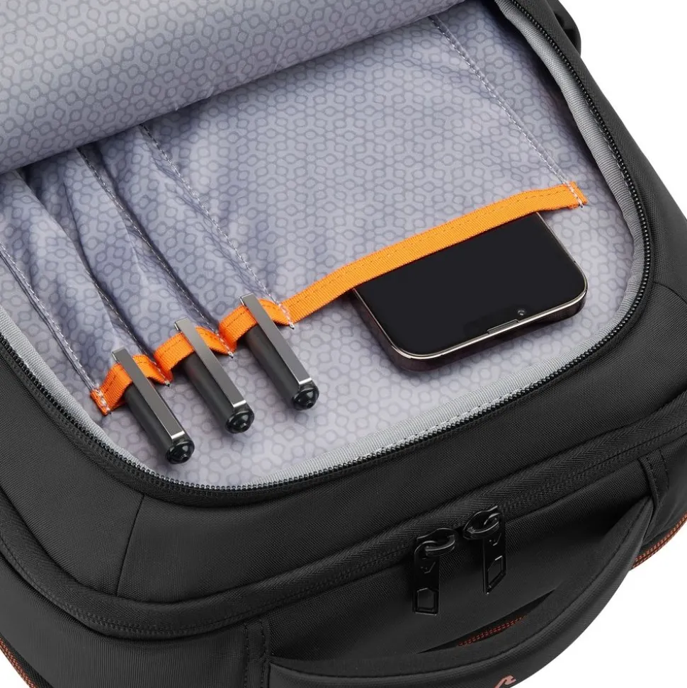 zaino_lavoro__roncato_metropolitan__nero_6-1.webp Outlet Roncato Zaino lavoro 15,6" Metropolitan 2240 Nero