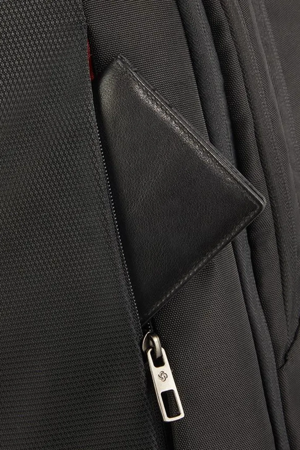 zaino_porta_pc__samsonite_guardit__nero_8-1.webp Cheap Samsonite Zaino porta pc 15,6" Guardit 2.0 nero Black